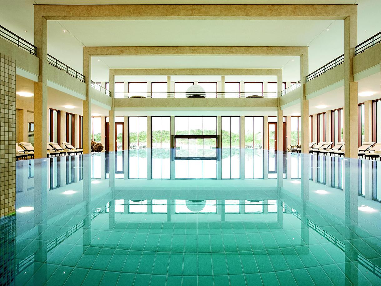 Pool des A-ROSA Sylt