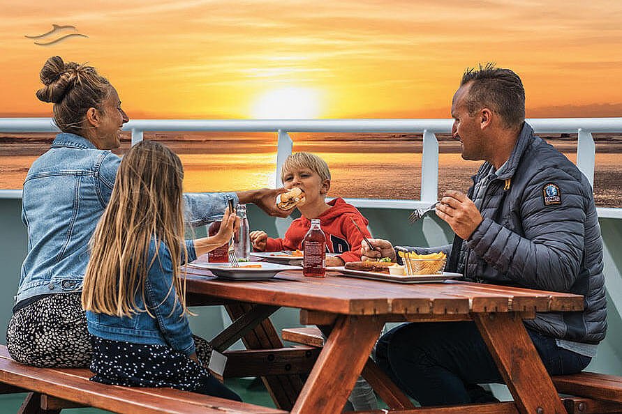 Table buffet and GOSCH combination ticket