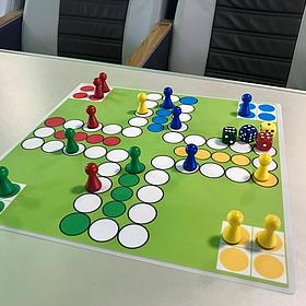 Board game on the Halunder Jet